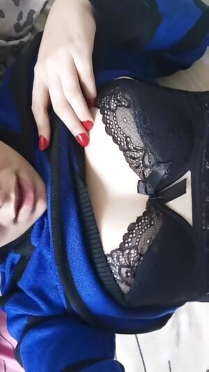 SELLING NUDES, CAM, SEXTING AND COCK RATINGS 😈 Kik: lucifersuicidexxx / snap: lucifersgxxx