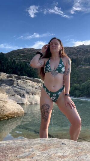 Wetting Amateur Bikini Fansly Omorashi