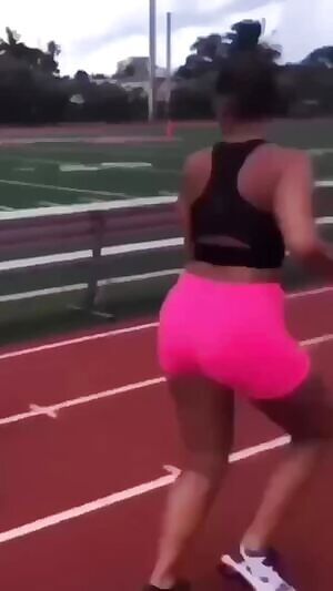 Super slo mo of her running