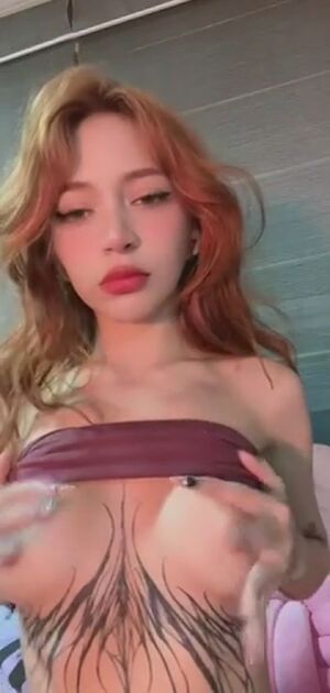Nothing Underneath Amateur Ass Big Tits
