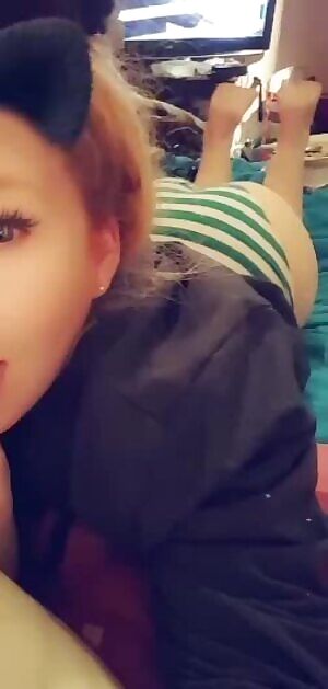 Quarantine is boring 😅🙈