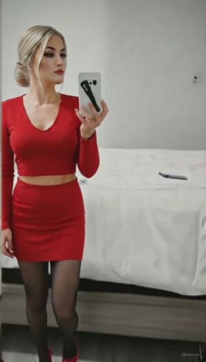 Shemale Self Facial Cum Latina Trans