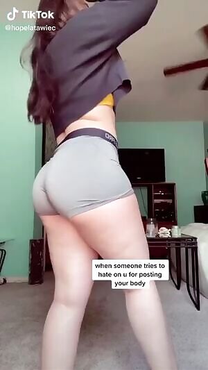 Thick pawg in grey volleyball shorts