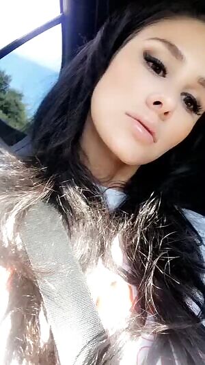 Underboob/no caption