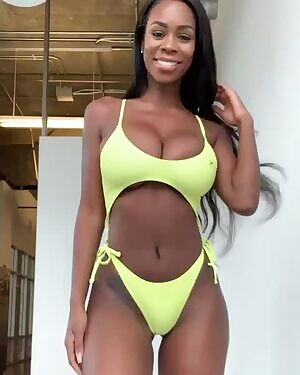 Lexxie Marie