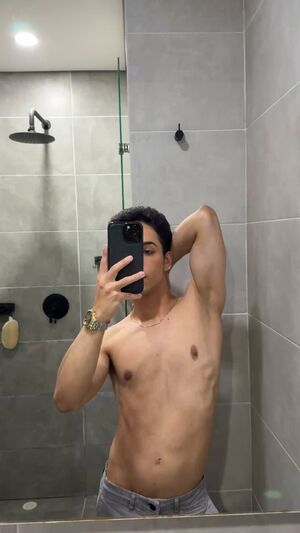 Gay Nipple Play Chaturbate Glamour Model