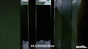 Raw Understall - Bo Sinn, Michael Boston