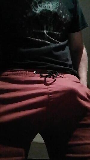 26 South African safari guide. Ladies, can I enti you to a pm with a wild man? 😉