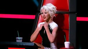 Christina Aguilera really brought in the plot for The Voice