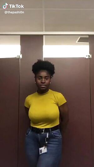 That's how anime girls run