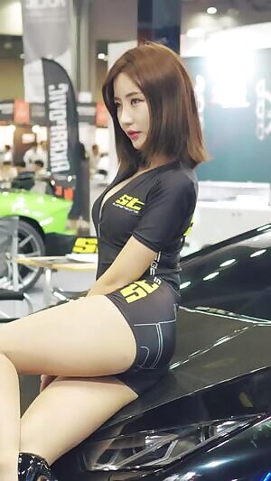 2019 오토살롱 Auto Salon - 이지안 Lee Ji An