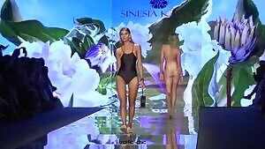 Black Swimsuit - SINESIA KAROL Resort 2019 Paraíso Fashion Fair