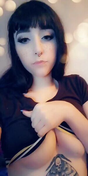 My tongue is still swollen, I'll post a better video when its healed I promise
