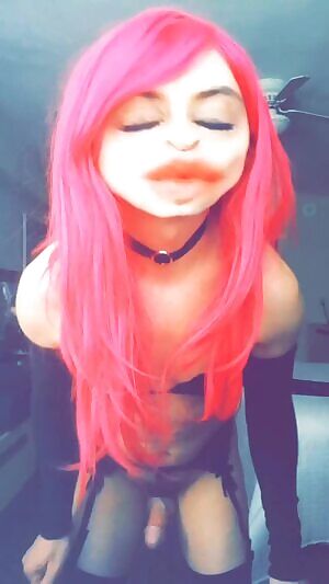 Big mouth redhead snapvid