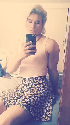Love this skirt!