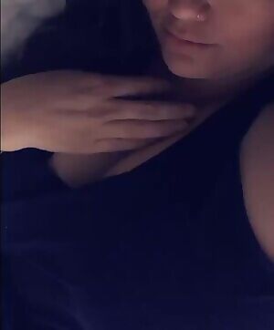 I’m feeling a bit iesty tonight! 😘💋