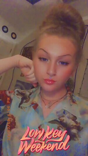 feeling cute or whateva🥴