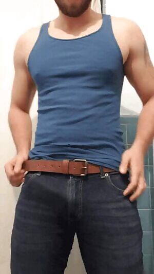 First time attempting to make a gif, tell me your thoughts!