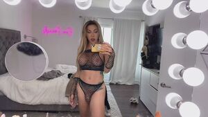 Tight leggings Big Tits Fishnet Uncut
