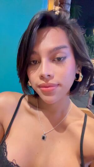 my tinder daddy date didn’t show up because i sent him this, am i not cute