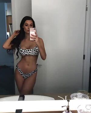 Sexy selfie