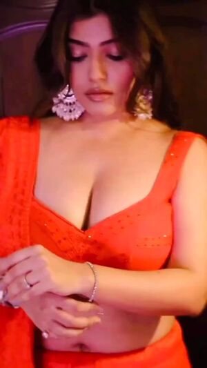 Indian Celebrity NSFW Belly Button Big Tits
