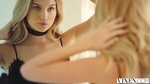 NSFW_GIF - What a naughty blonde girl!