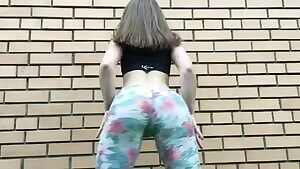 This girl knows what she's doing