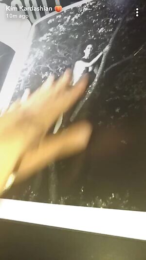 Naked tree pic uncensored - snapchat gif