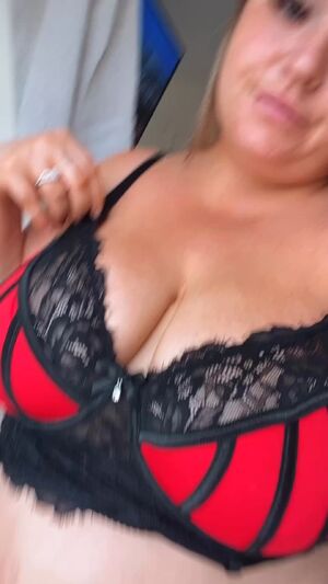 Alien OnlyFans Teen Tits