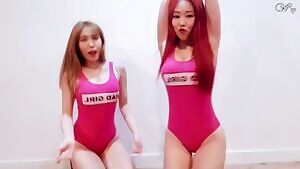 Miu slapping on the ass of Ari