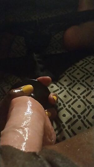 Wishing it was a certain ollower, you know who you are 💦