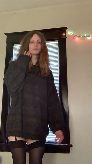 I’m sorry my hair is so messy..do you like my sweater tho??🥺