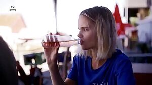 Rosemarie Mosbæk peeing in Doggystyle