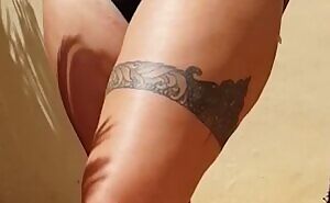 Aviva Rocks plastic tits