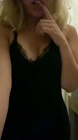 Video’s a little dark and uzzy but i really wanted to show you what’s under my little black dress 😊
