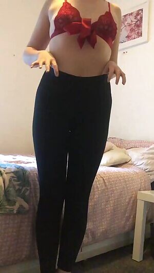 Felt cute in my leggings, its only right to take them off for you❤️