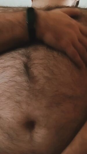 Gay DILFs Bear Body Chubby Daddy