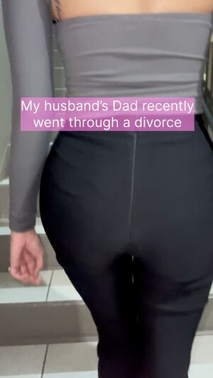 Am I the best bimbo wife? 🙈