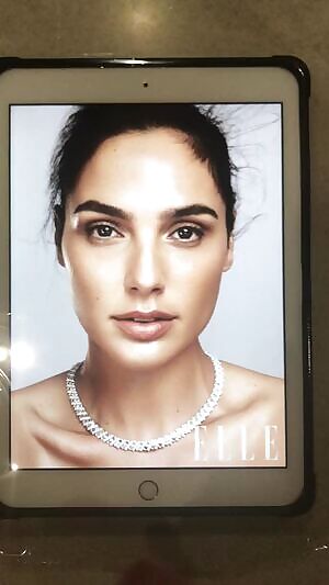 Shooting on Gal Gadot