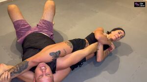 Headscissors Choke Domination Femme FitFemdom