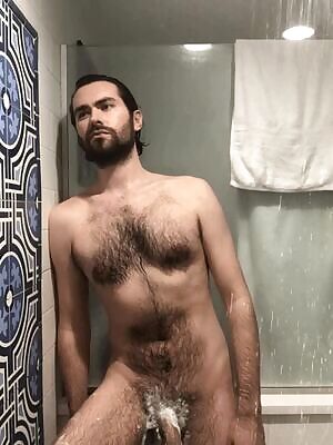 Would anyone here mind helping me wash the rest off?