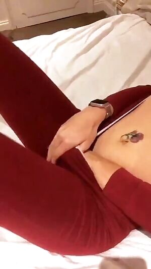 Jenxxxandy horizontal reveal