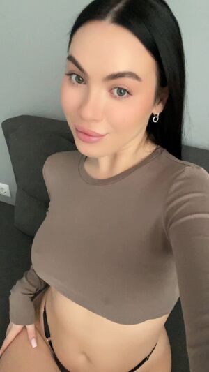 Perfect brunette reveal