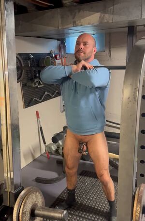 BNWO Whiteboys Caged Muscles Sissy