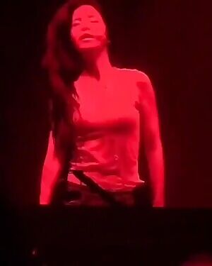 Mamamoo Solar ripping her shirt off