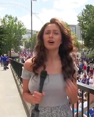 Sophie Rose a Tad Chilly Outside