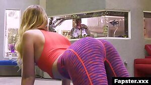 Chloe Scott Gets Yoga WorkOut And Facial From Daddy