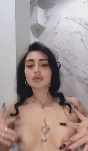 Cumming On Glasses 19 Years Old