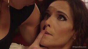 Holly Heart dominates Syren de Mer.